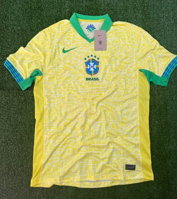 Camisa Brasil Home 24/25